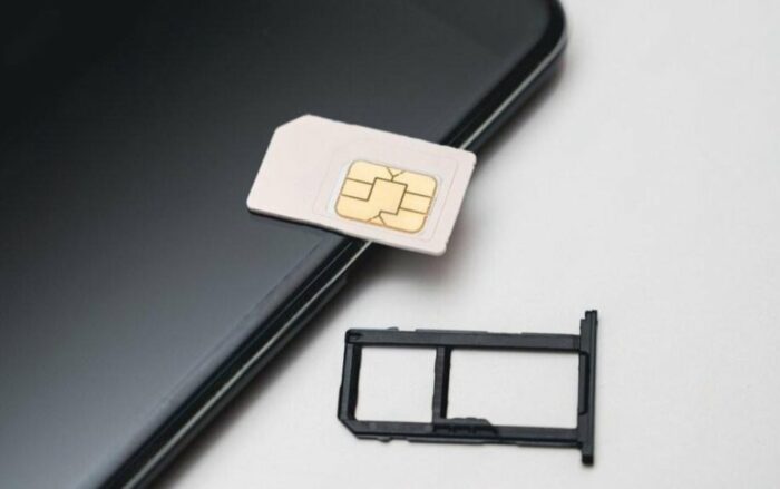 В России появились первые SIM-карты с отечественной ОС | ForPost-Технологии